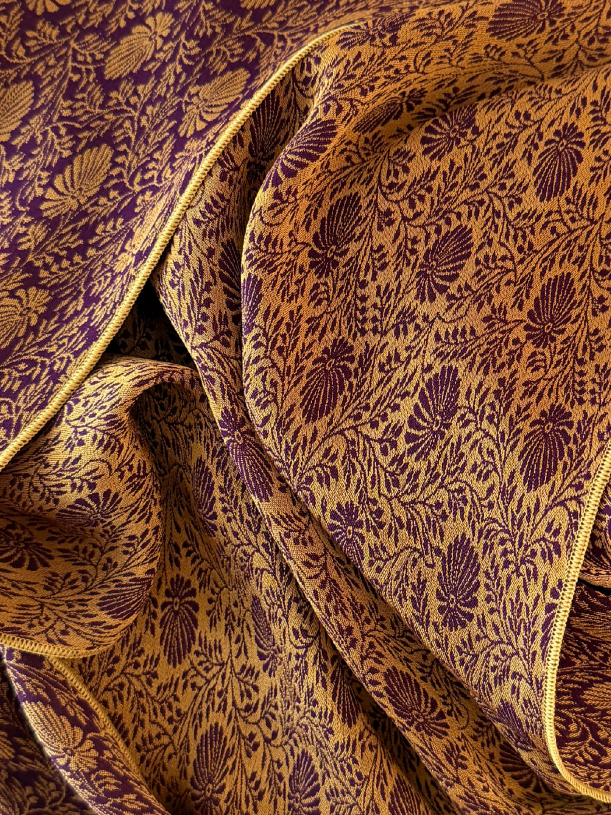 Vanta S Piece, in Gold Jacquard
