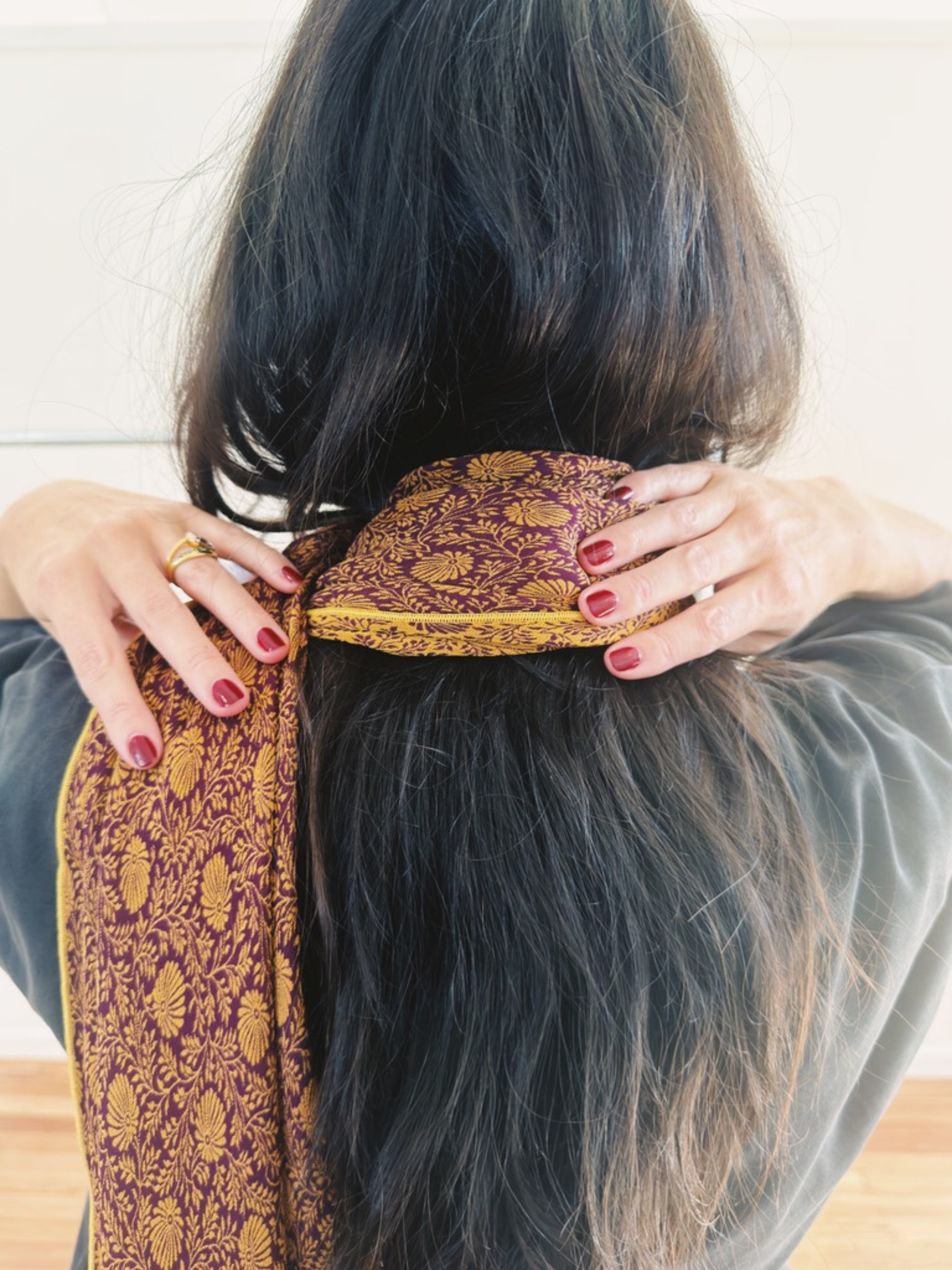 Vanta S Piece, in Gold Jacquard