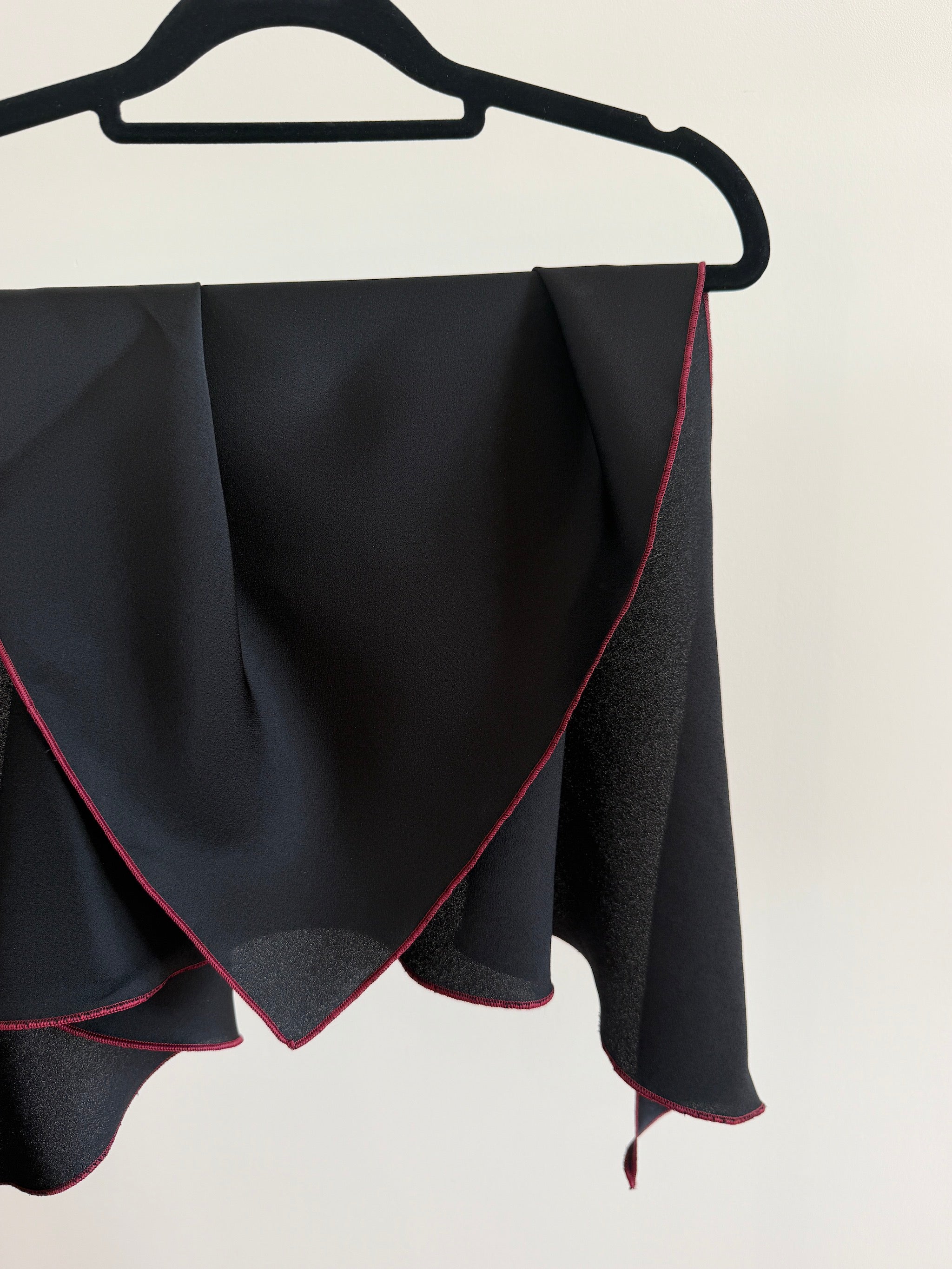 Nomad Triangle, in Black Crepe